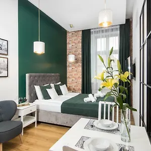  דירה Beautiful Cracow By Cozyplace פולין